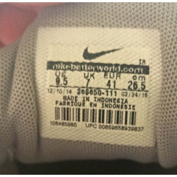 Nike Sneaker Women 9.5 White Running Shoes Air Exceed Lace Up Low Top - Picture 8 of 8